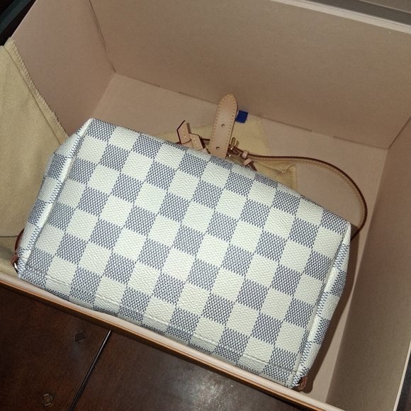 Trade As Discussed - Picture 7 of 7